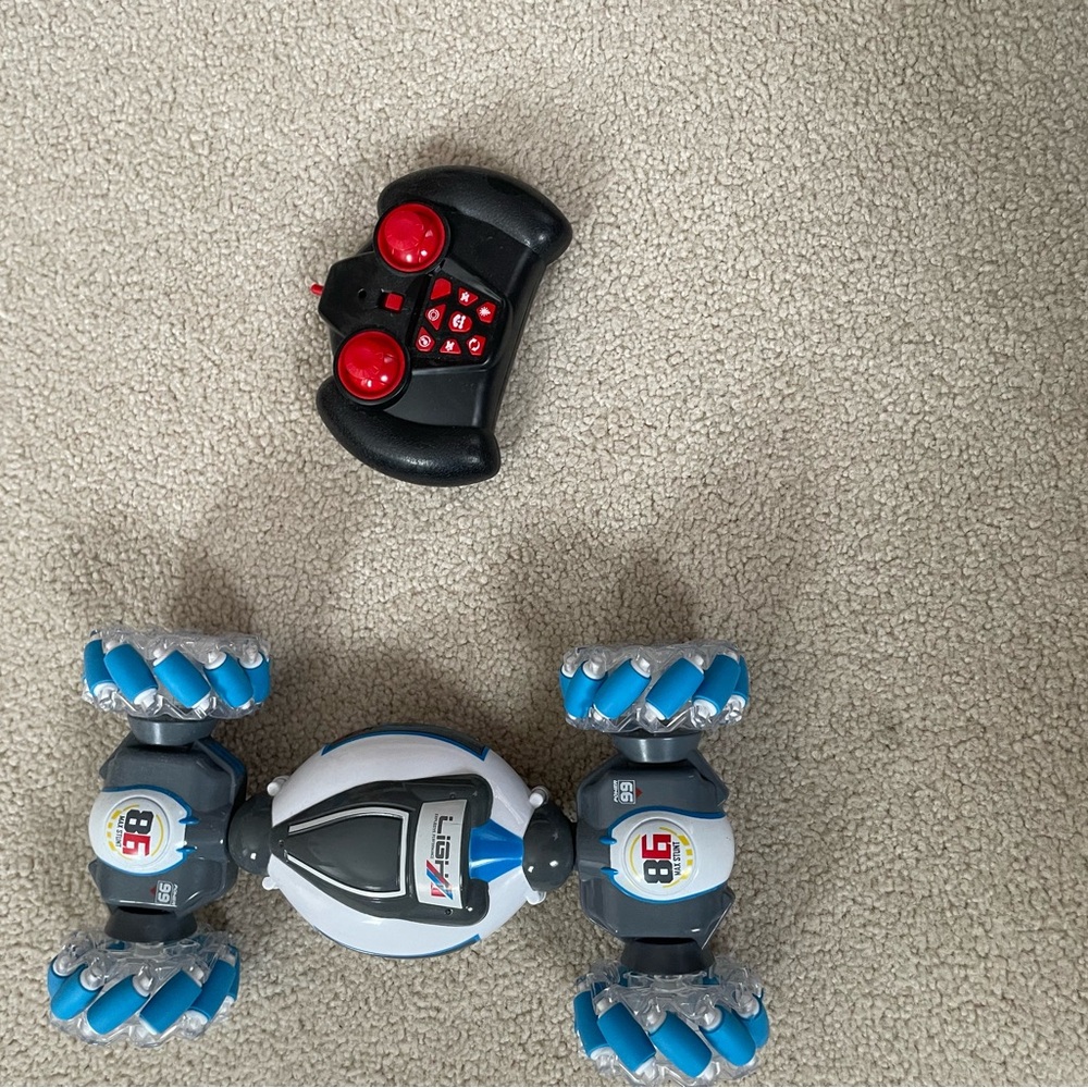 Remote Control Stunt Car with Blue and Black Design